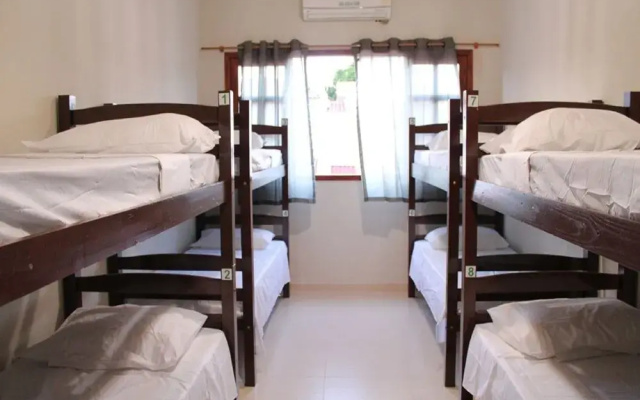 Casa da Praia Hostel e Pousada
