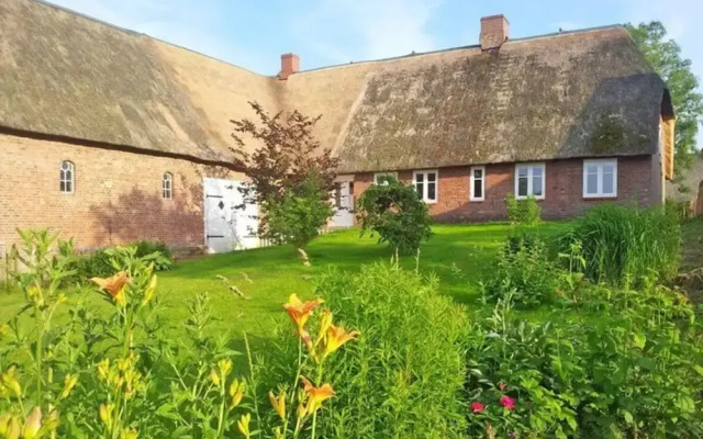 Semi-detached House Waygaard West, Dagebull