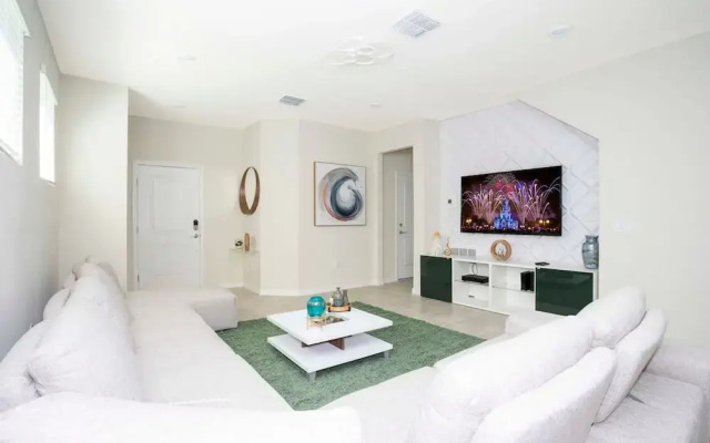 7316 Luxury Home 5BD Near Disney
