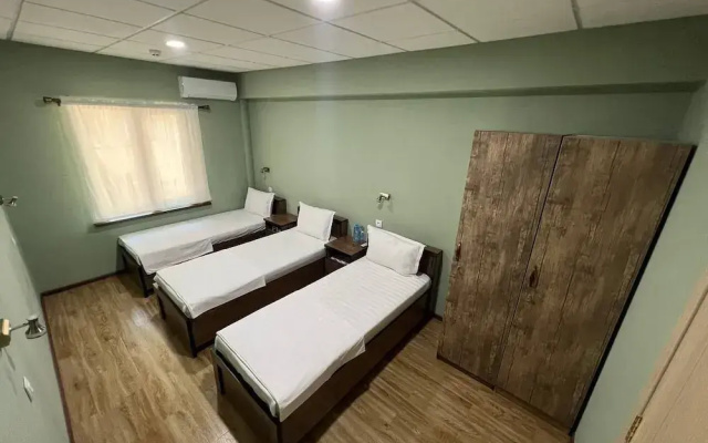Мини-отель Alisher Hotel