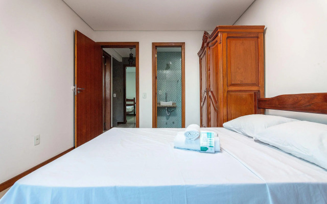 Casa De Alto Padrão A 400 Metros Da Praia Brava