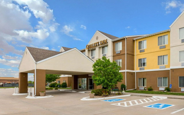 Quality Inn Kearney South