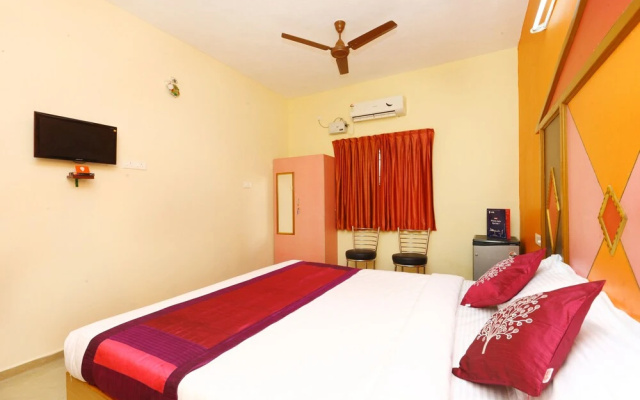 OYO spot on 10184 Kamadhenu Lodge