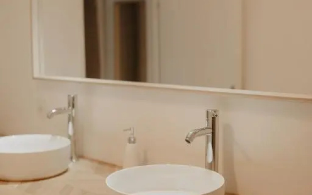 Bel appartement climatisé avec place de parking