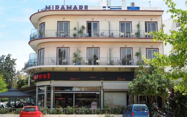 Miramare Hotel вид на фасад