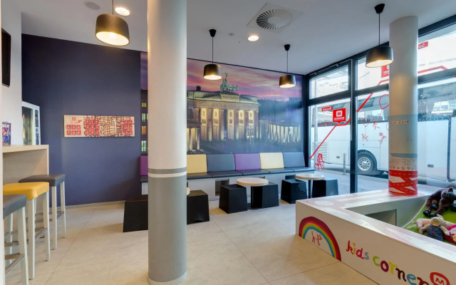 Meininger Hotel Berlin Hauptbahnhof