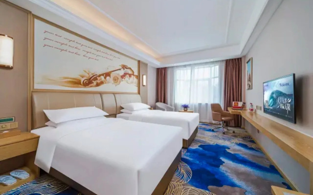 Vienna Hotel (Shenzhen Longgang Nanlian Baolong)