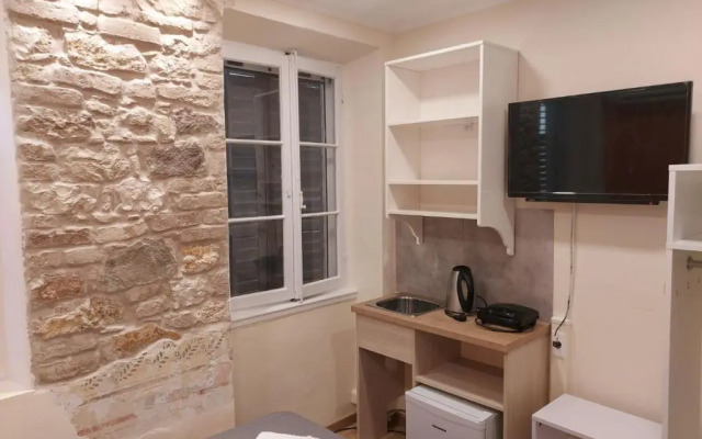 Corcyra microflat in old town