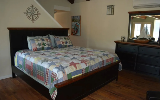 Pirates Cove Beach House