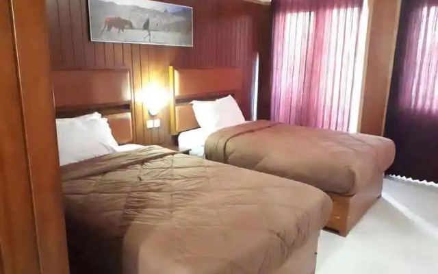 Lava View Lodge