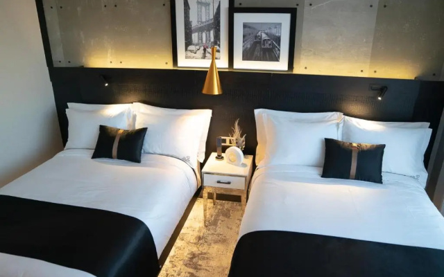 42 Hotel