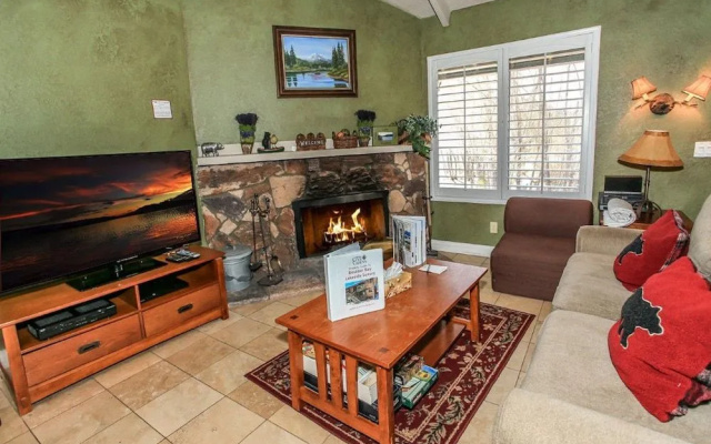 Boulder Bay Lakeside Condo