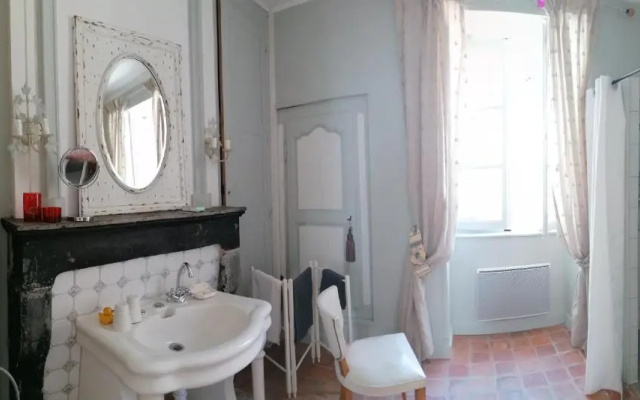 Le Tabellion