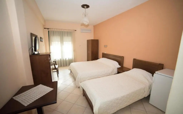 Hotel Galaxias