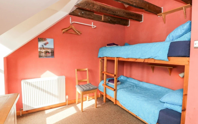 Bugaboo Cottage