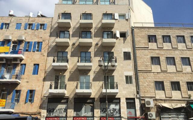 City Center Jerusalem Израиль, Иерусалим - 1 отзыв об отеле, цены и фото номеров - забронировать отель City Center Jerusalem онлайн вид на фасад