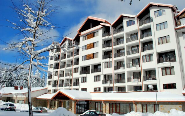 Отель Borovets Gardens Aparthotel Болгария, Боровец - отзывы, цены и фото номеров - забронировать отель Borovets Gardens Aparthotel онлайн вид на фасад
