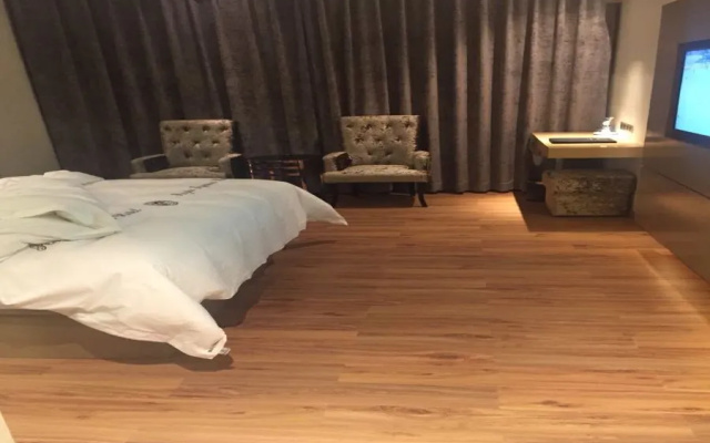Pengke Hotel (Shenzhen North Railway Station Shangmu)
