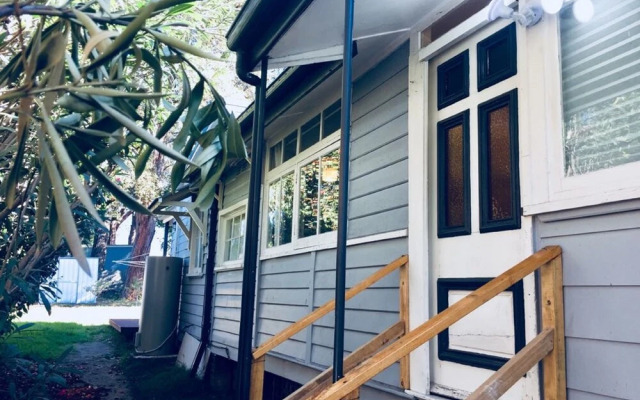 Comfy and Big Blue Cottage