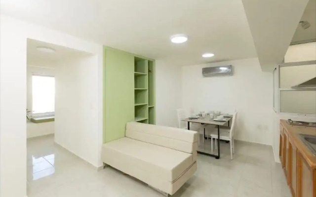 Room-appartment Rodolfo Historical Centr