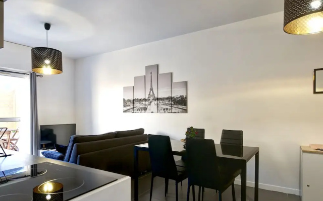 DelaLauret Apartment