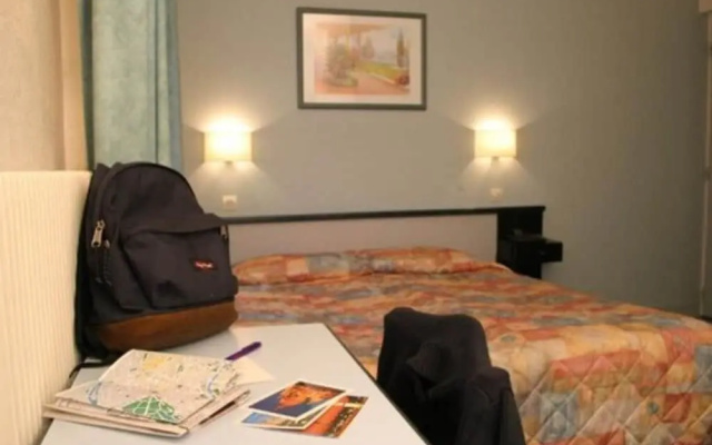 Hotel Printania Porte de Versailles