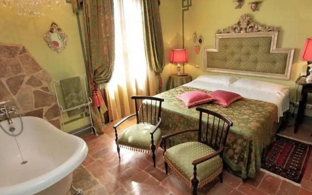 Holiday Home Near Lago di Chiusi With Pool