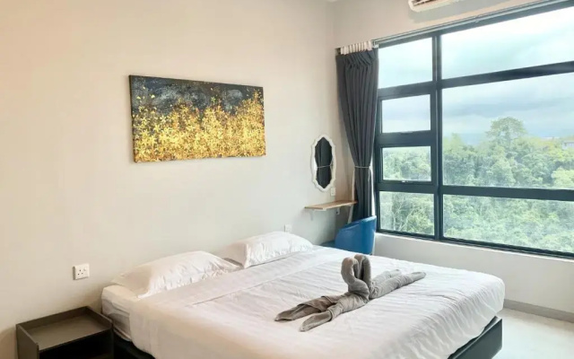 Homesuite' Home at Jesselton Quay