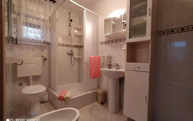 Romantic Apartment With Sea View Vinišće, Dalmatia
