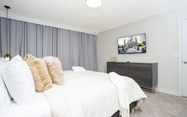 7316 Luxury Home Near Disney