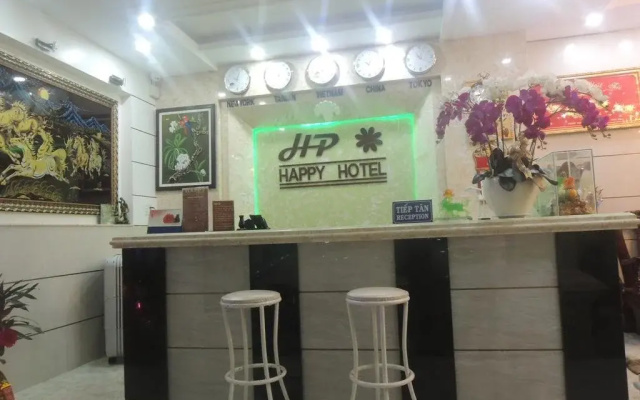 Happy Hotel