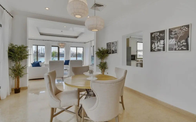 5 Villa w Private Pool Beach on Palm Jumeirah