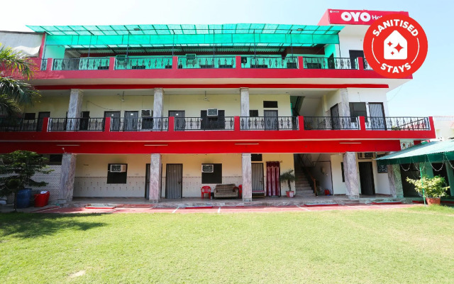 OYO 24529 Hotel Oasis