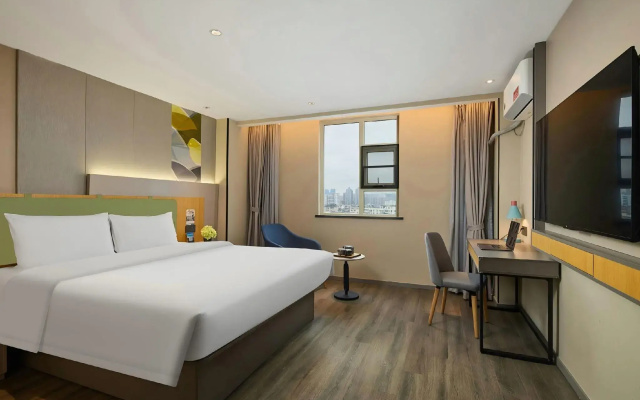 Jun Hotel Jiangxi Ganzhou Yudu County Hongqi Avenue