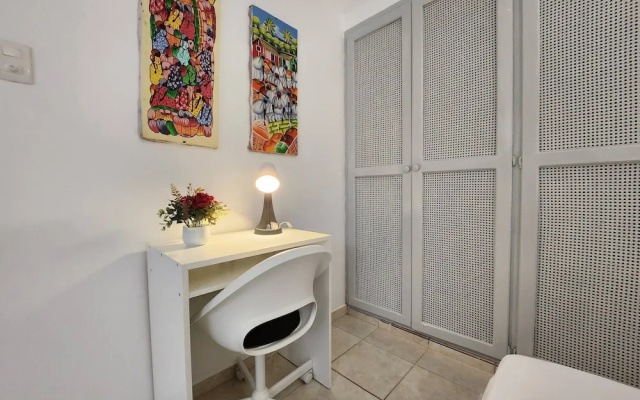 Secure 4-pers Apartment Close To The Beach