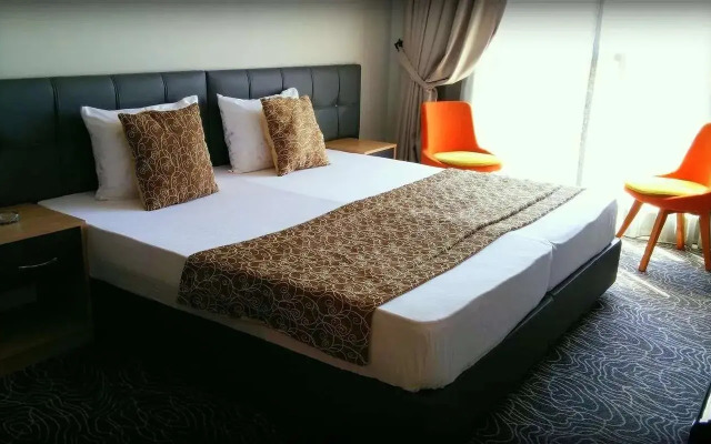 Arikan Suites