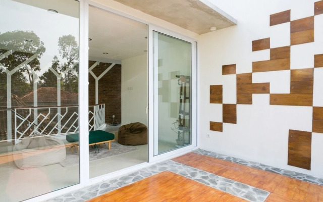 Handar House by RedDoorz