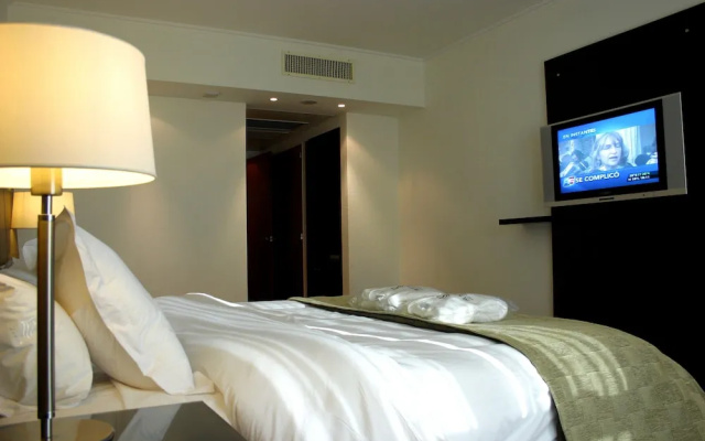 Ros Tower Hotel