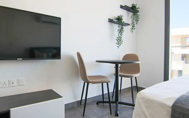 Phaedrus Living Seaside Flat Athina 116