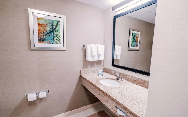 Fairfield Inn by Marriott Medford Long Island