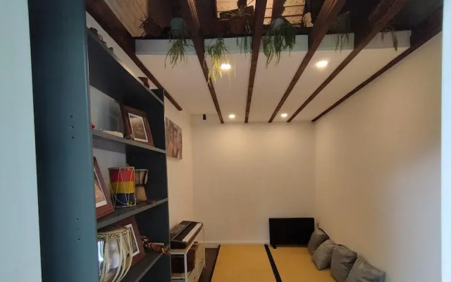 Vc - Cottage In The City