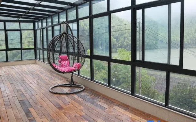 Shanjingyuan Mountain Villa
