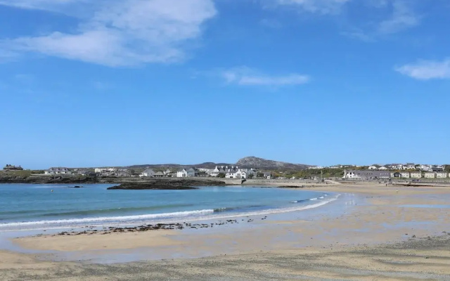 Tyn Towyn - Bwthyn Carreg