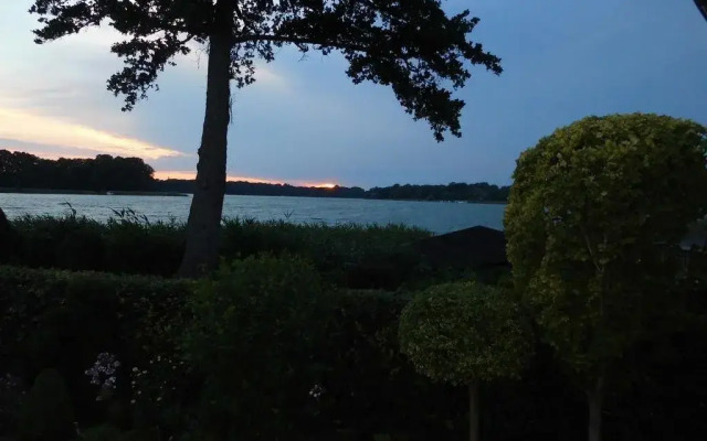 Bungalow Idylle Am See