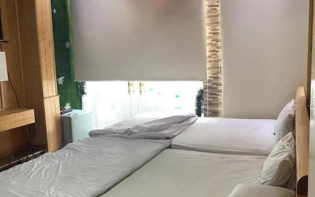 Maika Hotel