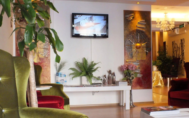 SRF Hotel