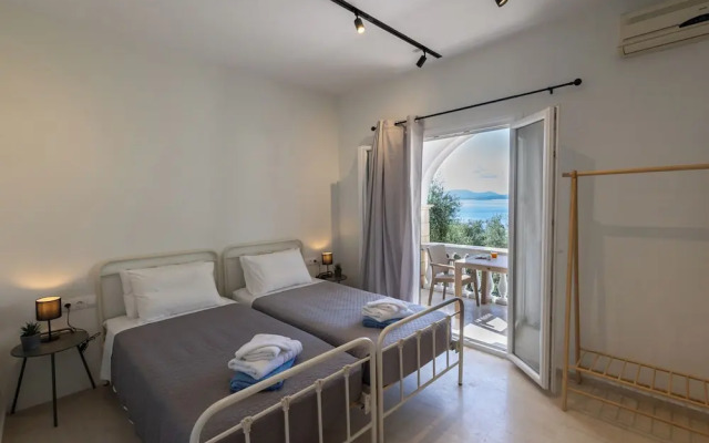 Vallia's Seaview & Stylish Apartments by Konnect, Nisaki