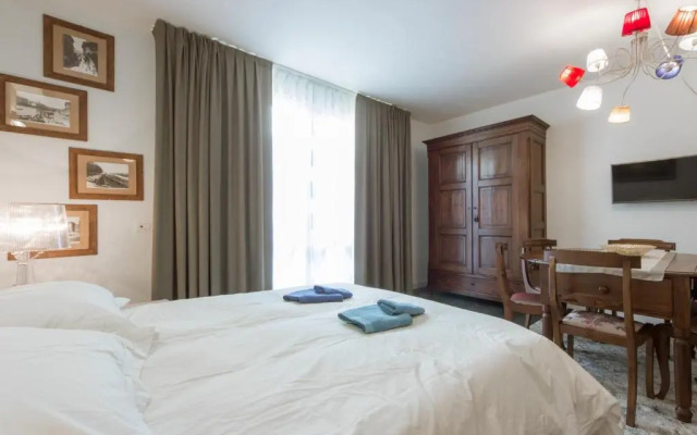Borgo Guelfo VII