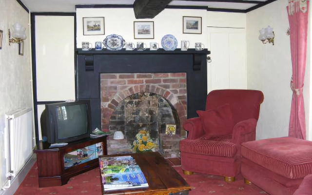 Yew Tree House - B&B