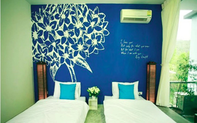 White at Sea Resort